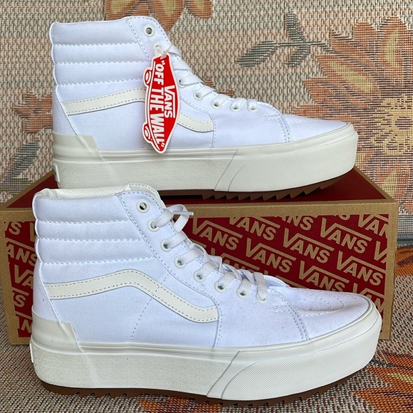 Vans Men’s Sk8-Hi Stacked (Canvas) True White
VN0A4BTWL5R Platforms Sneakers - Picture 2 of 16